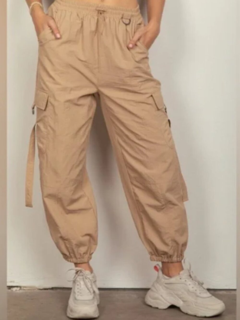 No Comment Cream Cargo Pants – Size M, Elastic Waist & Ankle Jogger Style